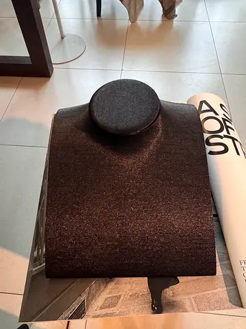 stunning Necklace display stand in satin black high end model