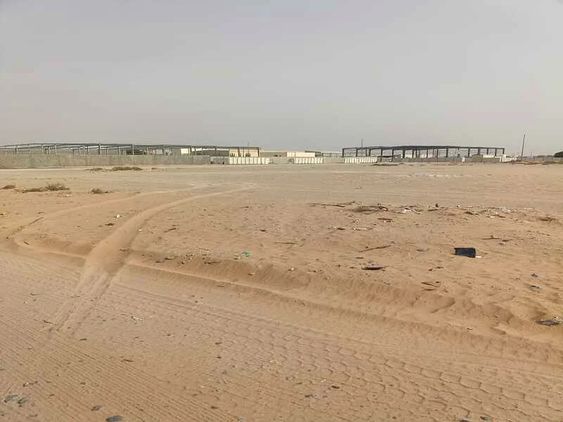 للبيع، أرض في منطقة الساجعة الحنو الجديد، بلوك 1، مساحة 18000 قدم مربع63195063198850113
