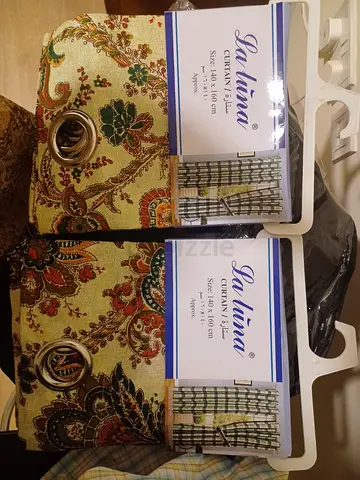 Elegant La Luna Curtains - Brand new  - Dhs 30 for the PAIR