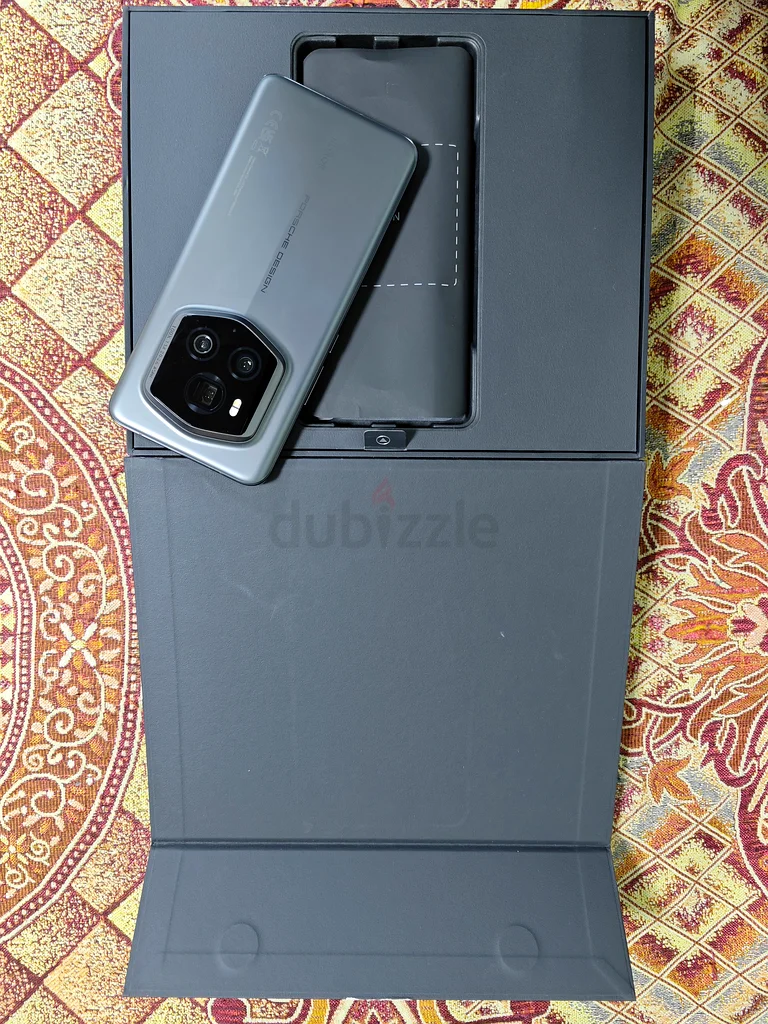 Porsche Design Honor magic 6 RSR 1TB/24 Honor Magic 6 RSR Global Version Color:Grey Available63214898809985112