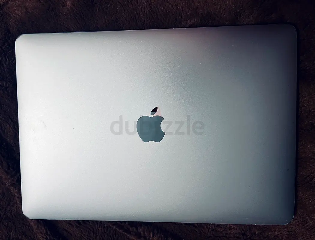 Macbook pro with case for sale63254488881666112