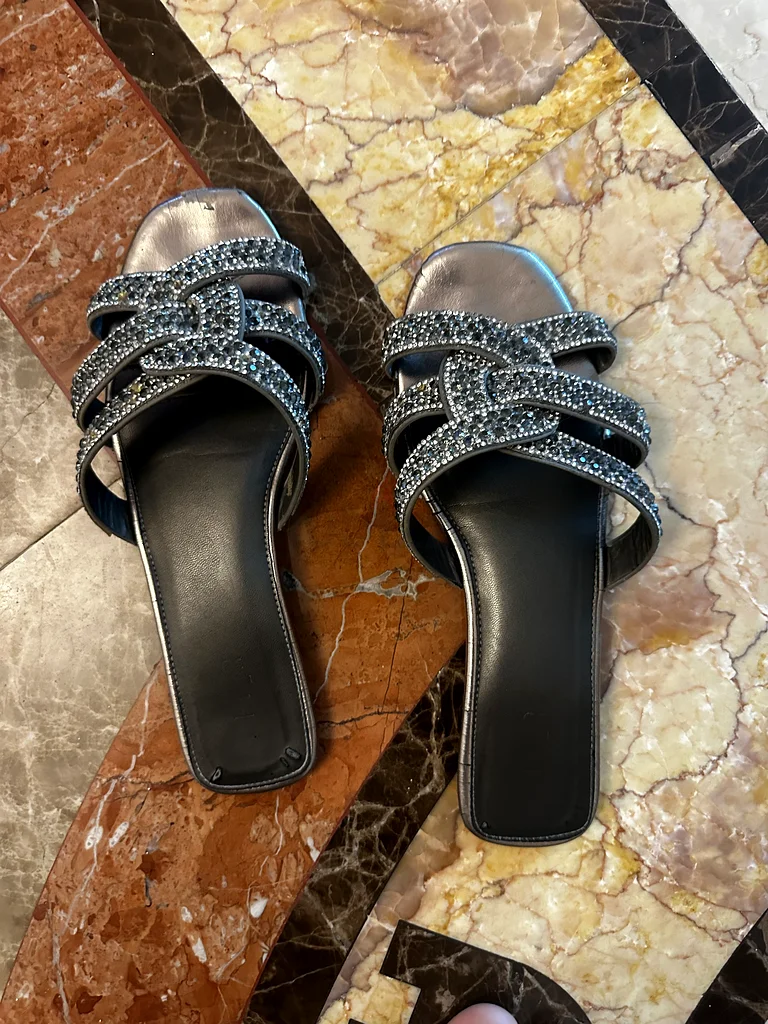 Sparkling Womens Sandals. Heavy usage63239086379651112