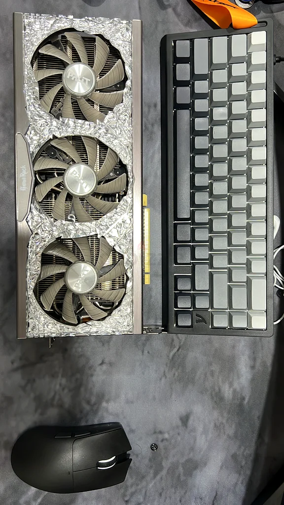High-end PC (Ryzen 9 3900X, Palit RTX 3080, 32GB RAM)63254490578945111