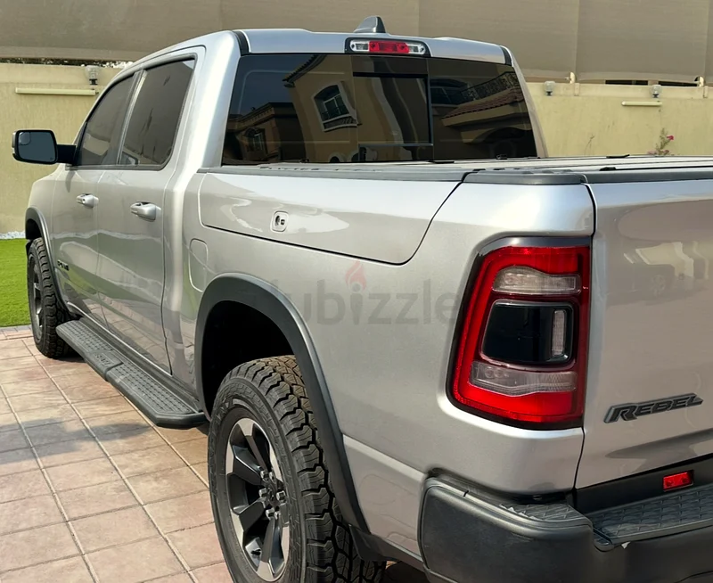 Dodge ram rebel under warranty63223816077571111