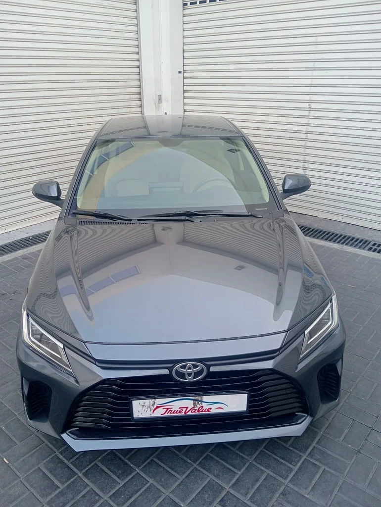 تويوتا ياريس 1.5 2023 مع سجل الخدمة الكامل، خالية من الحوادث، مازالت تحت الضمان63165694226050111