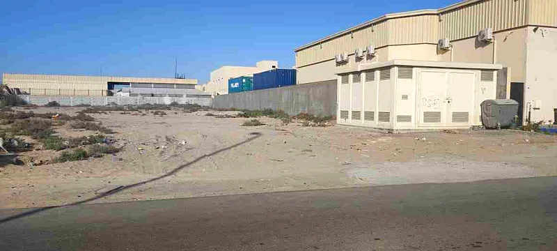 For sale, an industrial plot of land in Sharjah, Al Hanoo Al Qadeem, Emirates Industrial City, Block 763196618069505111