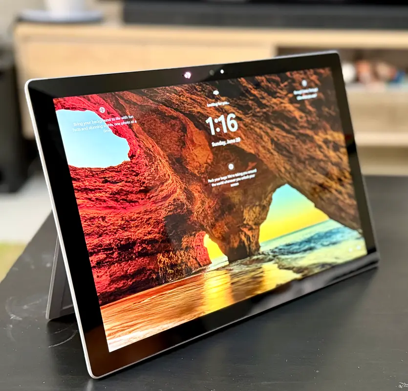Microsoft Surface Pro 763263509944451115