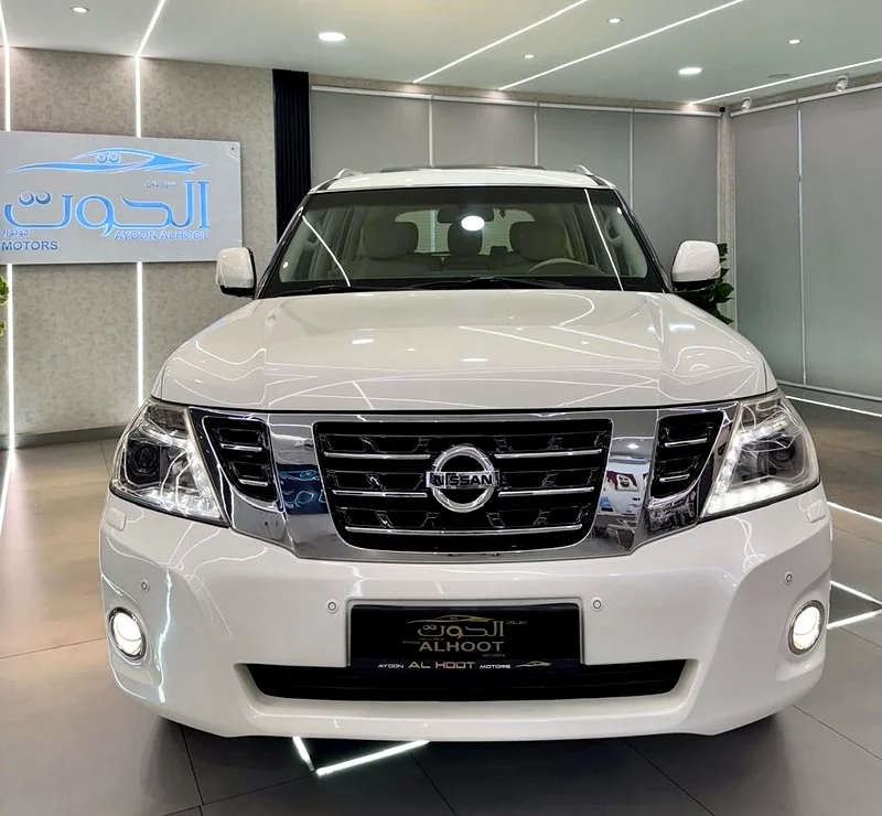 نيسان باترول بلاتينوم V8 رائع || 7 مقاعد || خليجي || الفئة العليا || شاشات || أداء ممتاز63177939274243114