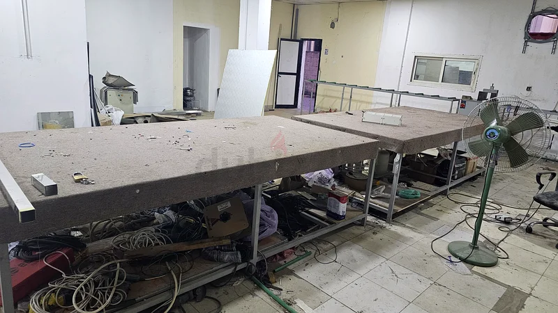 Spacious Industrial Worktables for Sale!63189116039939110