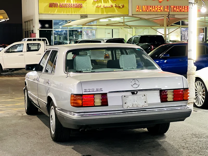 مرسيدس بنز SE-300 _ سنة 1987 _ كيلومترات 120000 _ استيراد ياباني جديد _ لا حوادث _ ورقة VCC _ محرك V663231641321603114