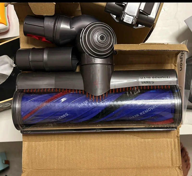 Dyson V15 Motorhead Available63243189067393111