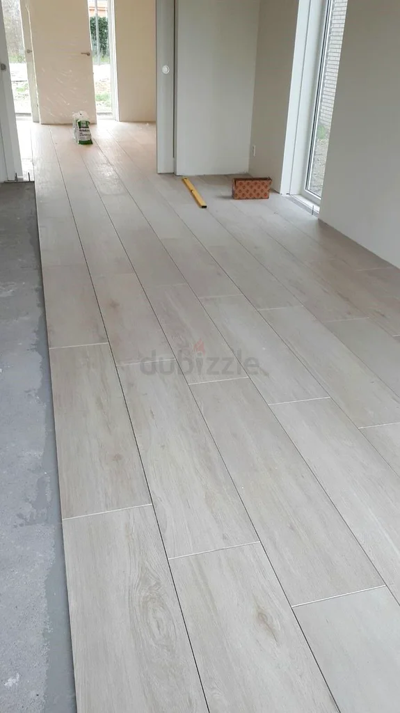 متين، أنيق، تصميم أرضيات PVC مخصص مع طلاء PU سلس63440134625537113