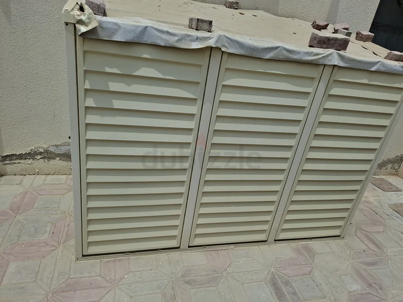 Abu Dhabi Baniyas East 7  
Abu Dhabi Baniyas East63258656845953111