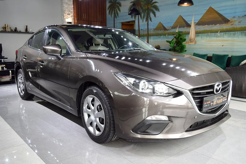 Single Owner | GCC Specs | Original Paint | Service History Available | Accident Free | Mazda 3632316363991061125