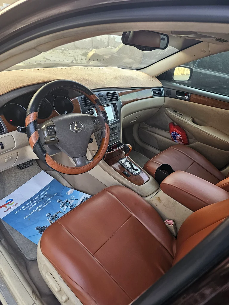 URGENT SALE....... LEXUS ES 2005( Full Option)63149580879874112