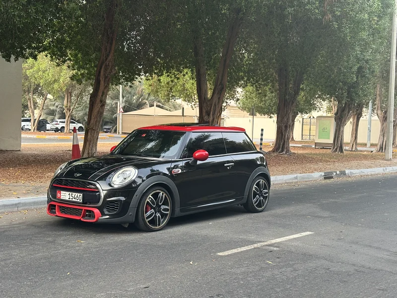 Urgent mini cooper S JCW model 2018 gulf car63134498460802114