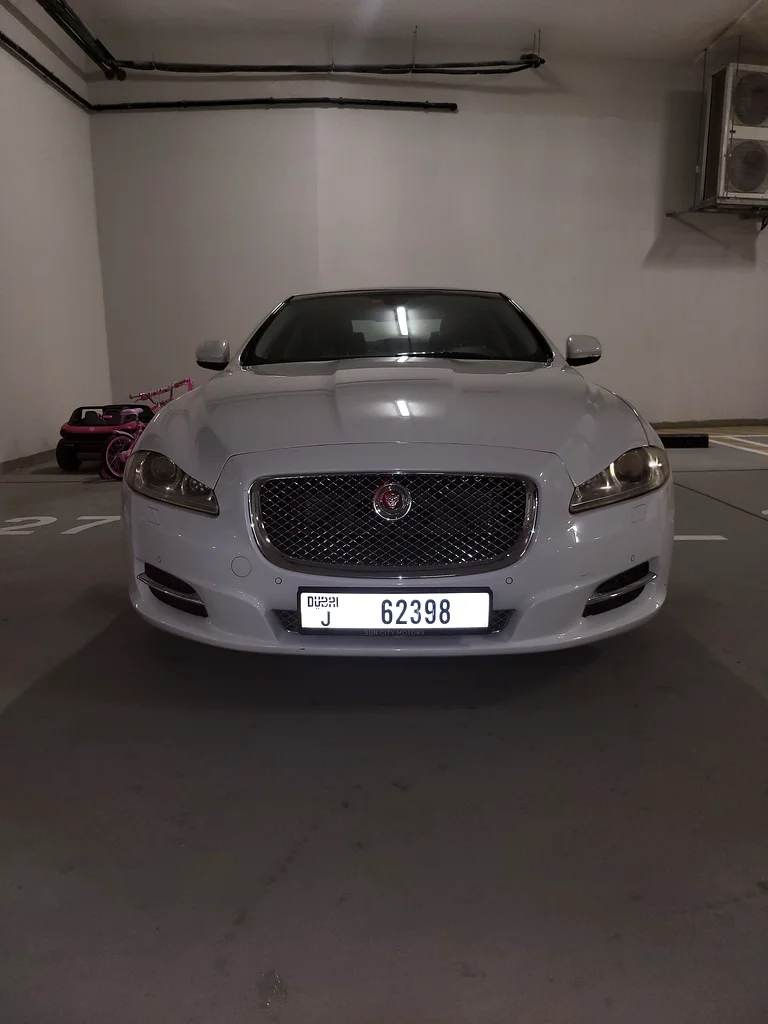 Jaguar XJL Portfolio 2015 - GCC - Supercharged V6 - 114KM - Great Condition63134496801923111