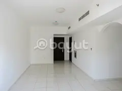3 Bedroom Flat New Building with Balcony &amp; Car Parking