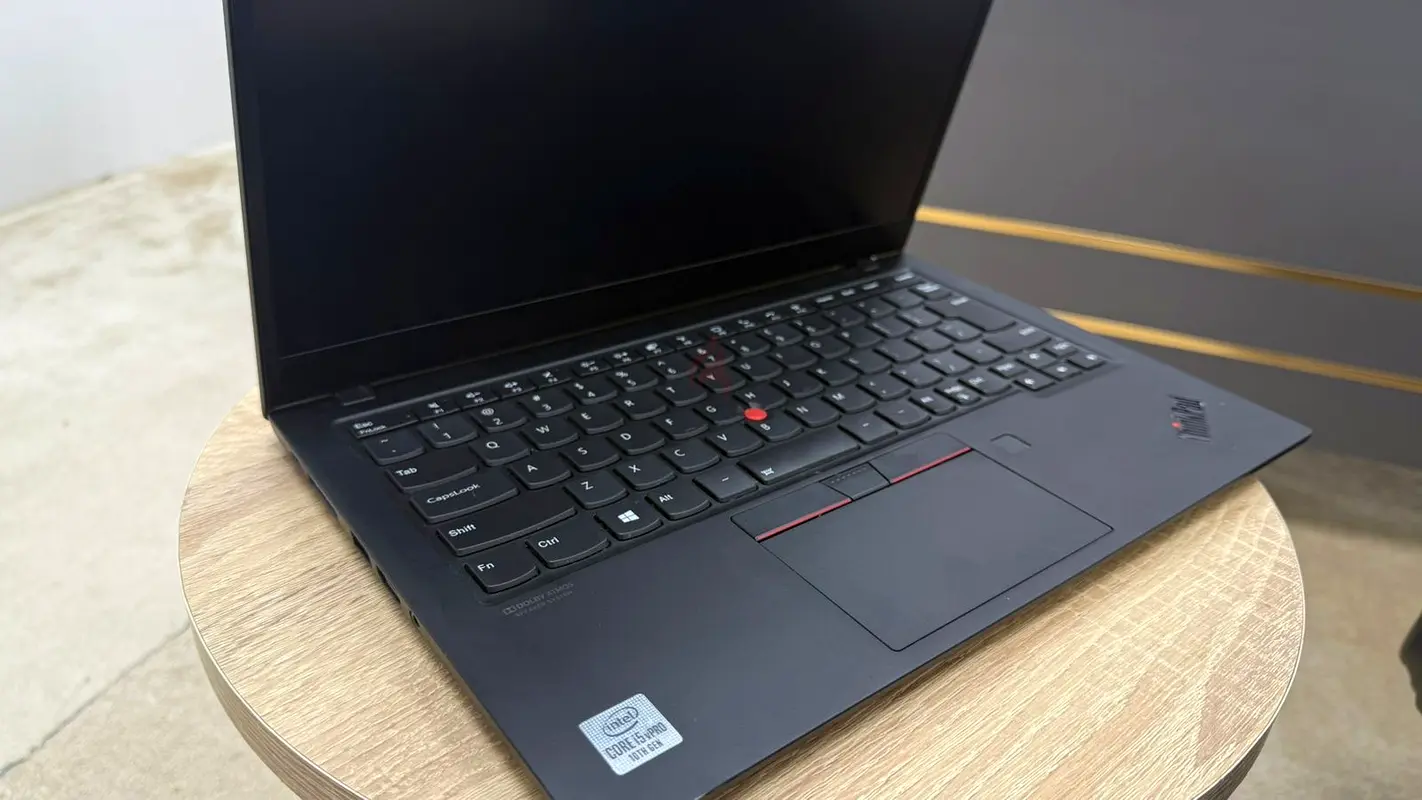 Lenovo X1 Carbon Gen 8