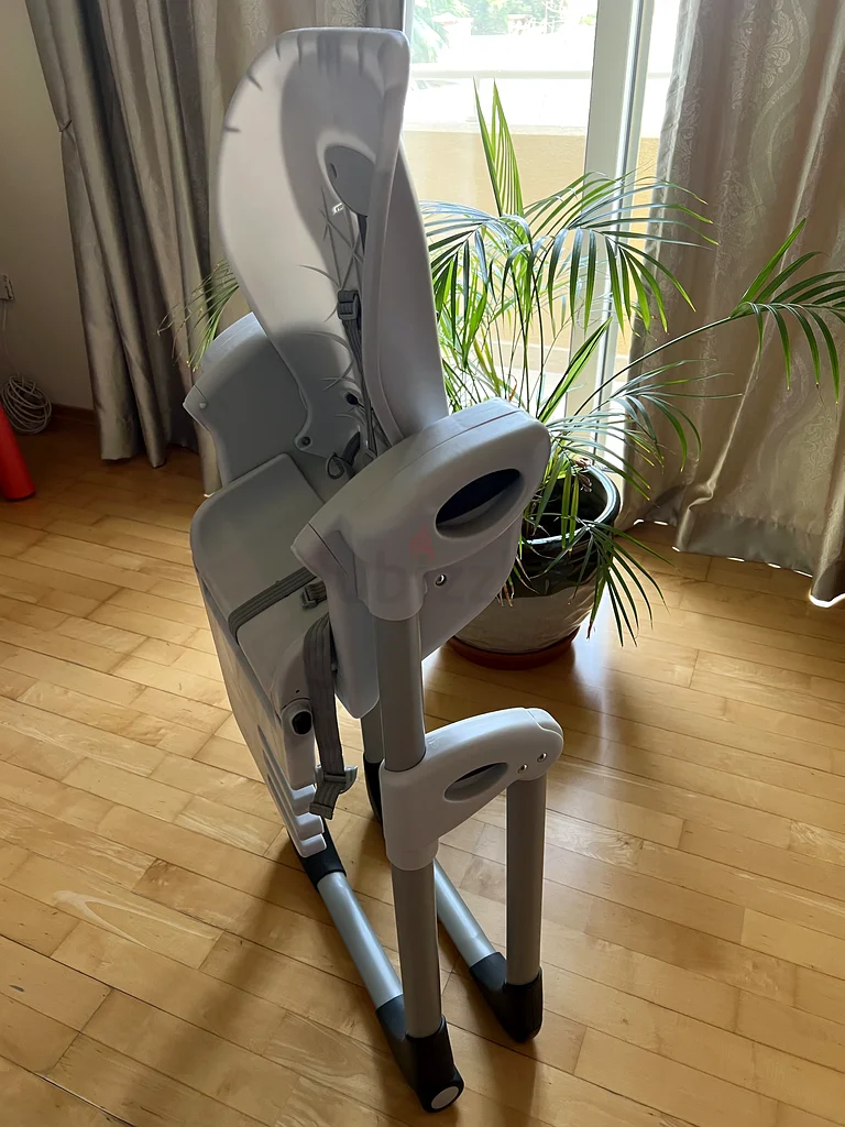 Joie mimzy 2 in 1 high feeding chair63205364763649111