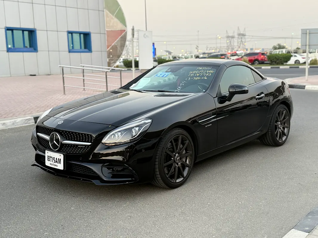 Mercedes-Benz SLC-Class 2018 — photo 1 of 11