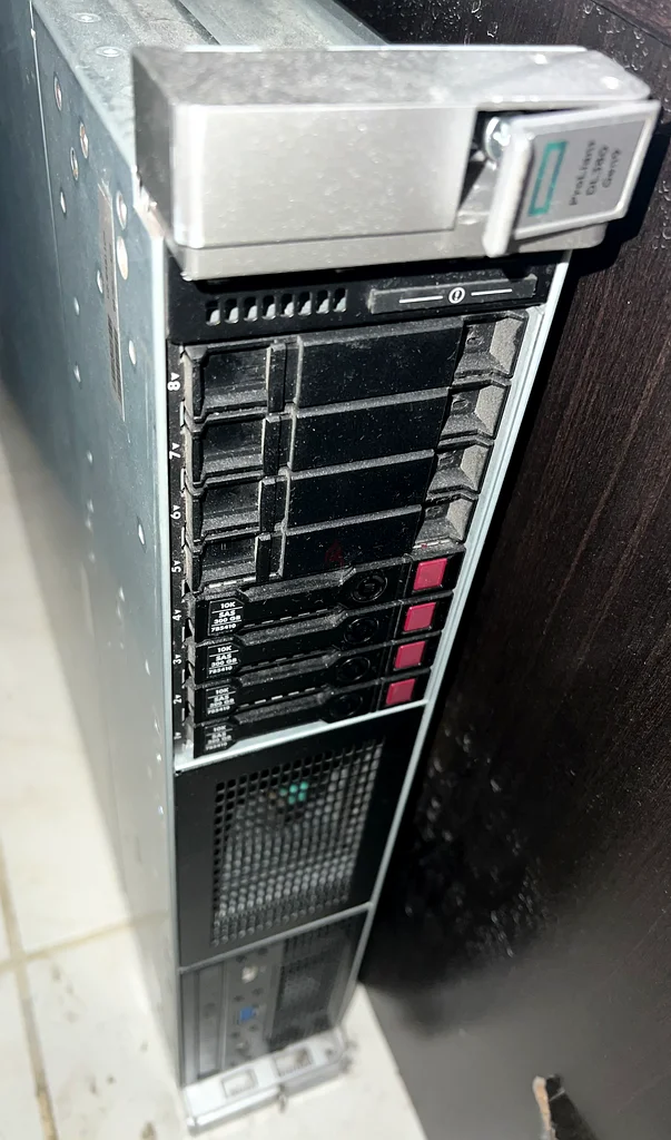 خادم HP (مستعمل)63254494628226113
