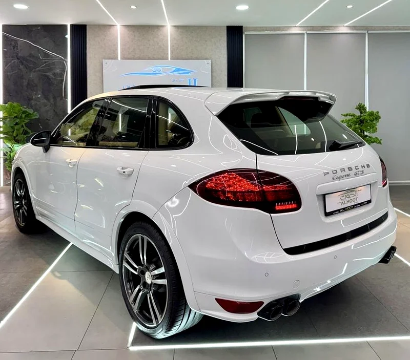 AMAZING PORSCHE CAYENNE GTS V8 || GCC || FULLY LOADED || ACCIDENT FREE || PERFECT CONDITION63168969388163113