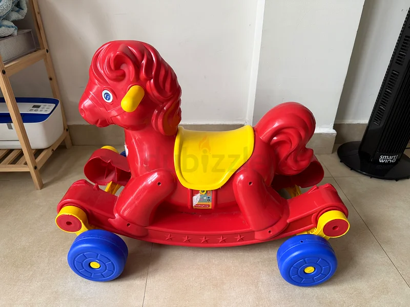 Vibrant Red Ride-On Toy for Endless Fun!63206875236481111