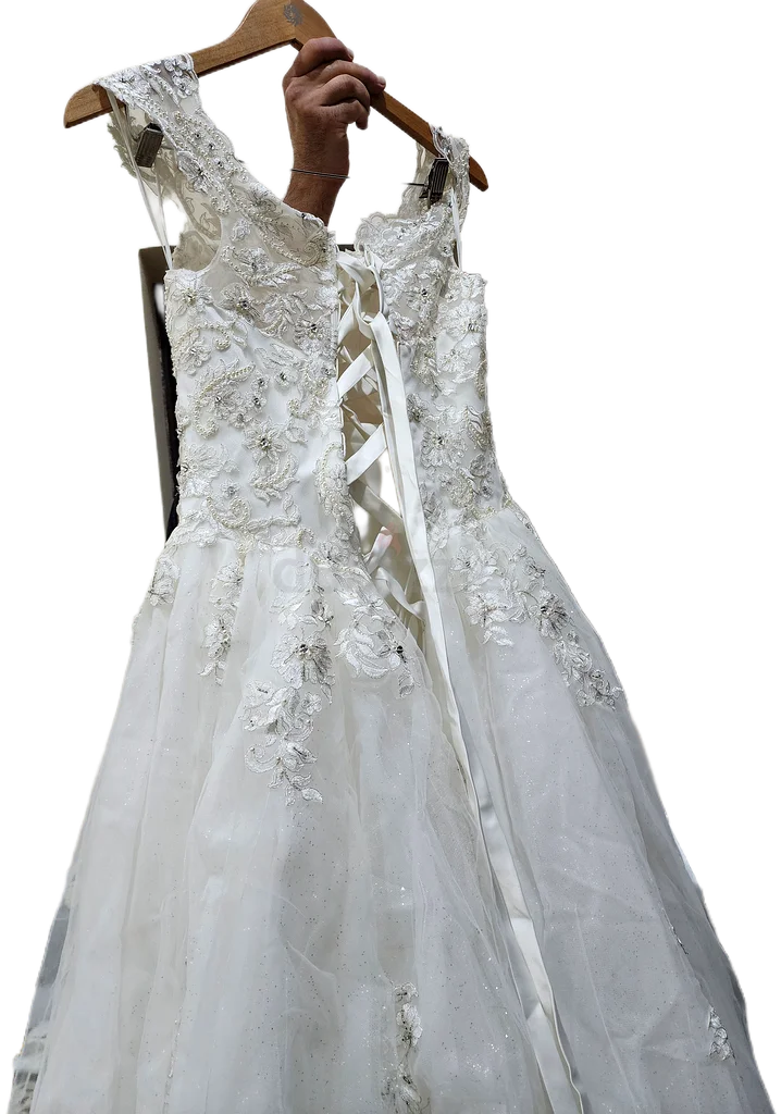 Wedding dress 150063239617958017112