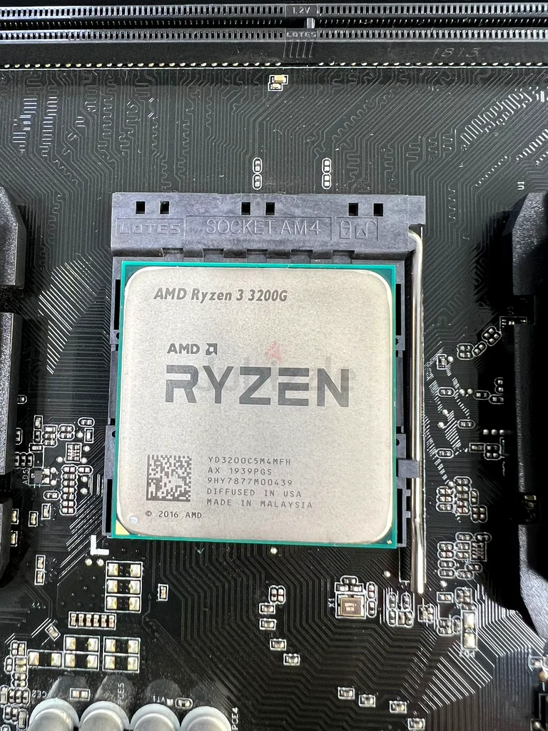 AMD Ryzen 3 3200G مع اللوحة الأم63166653306497114