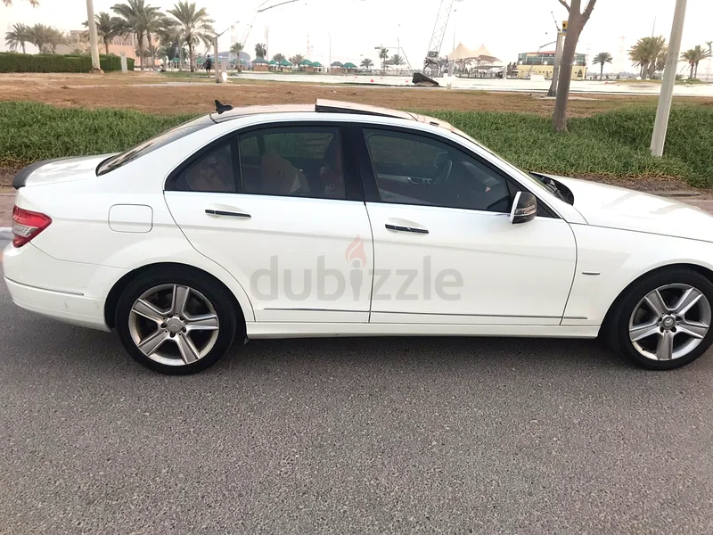 2009 Mercedes-Benz C-Class C200 Avantgarde (GCC Specs) – a great daily driver and luxury sedan63148170030081111