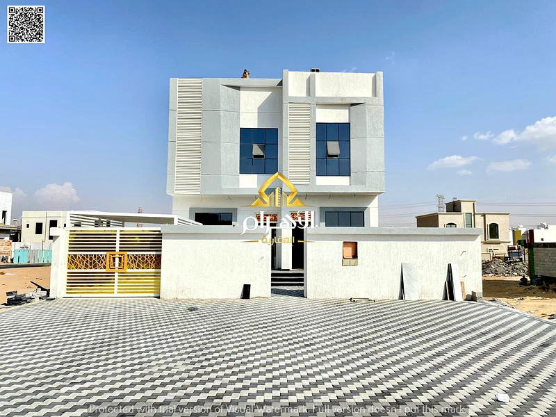 فيلا فاخرة للبيع في الزاهية - منطقة واسعة وتصميم حديث - 5 غرف نوم رئيسية - بسعر خاص! 🏡63892239862530111