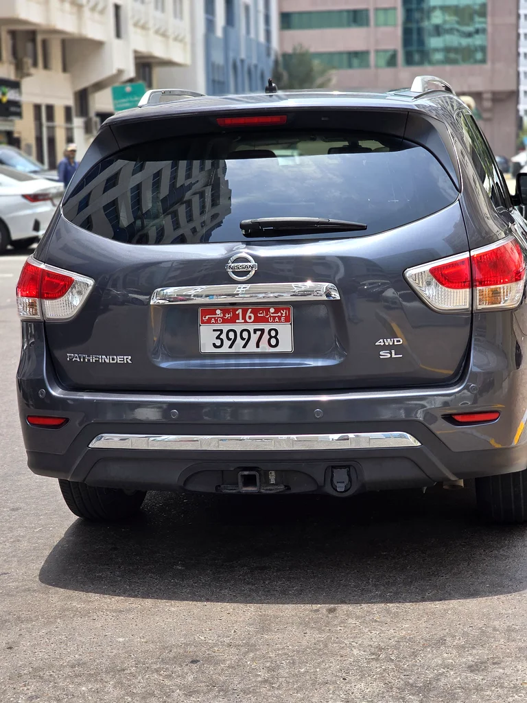 سيارة عائلية للبيع63150025774593113