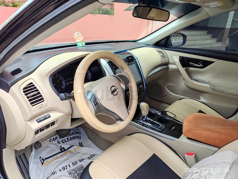 Nissan Altima GCC - original paint zero accident.63148167996163111
