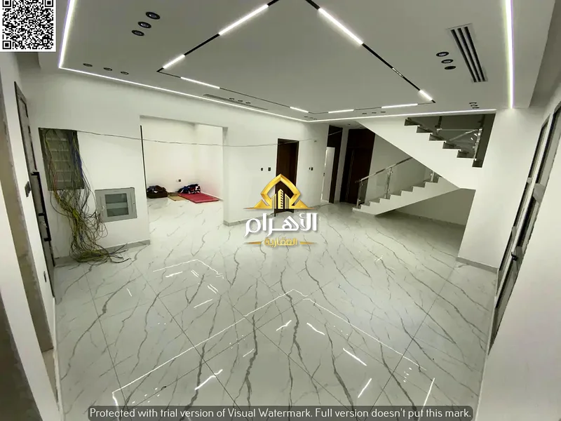 فيلا بتصميم عصري، مع تكييف مركزي، وتشطيبات ممتازة، تشمل رسوم التسجيل ورسوم الملكية63170849117187112