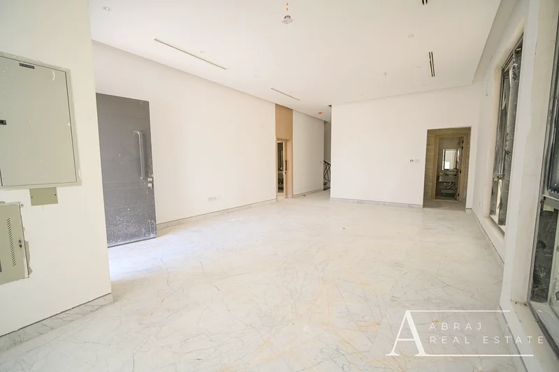 Luxury Villa | Strategic Location | Resale63205334613891114