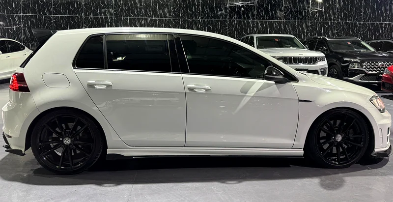 Volkswagen Golf R MK7 | 2017 | GCC | Clean  Sharp63151842386562114