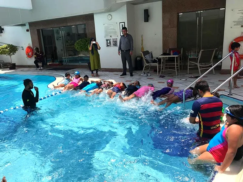 دروس السباحة63218321808003112
