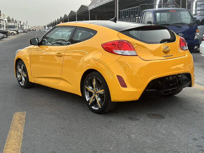 Hyundai Veloster 201763169914738434114