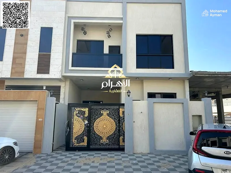 Amazing deal 5 master bedrooms ground, first floor, second floor and roof632518716474901122