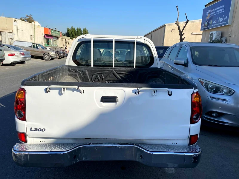 L200(TWO WHEEL DRIVE) DOUBLE CABIN63153228135809113