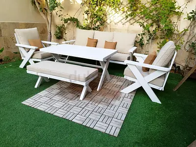 Chic White Outdoor Garden Furniture Set