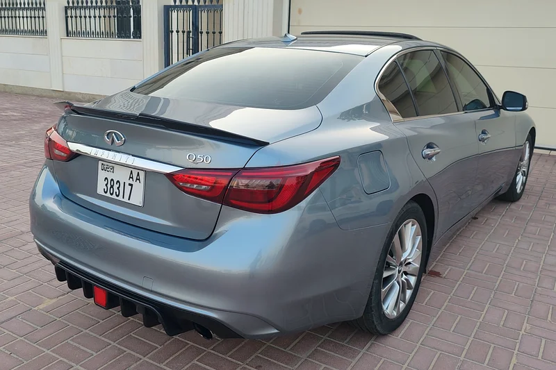 Infiniti q50 luxe 2018 100% perfect condition63135492831361113