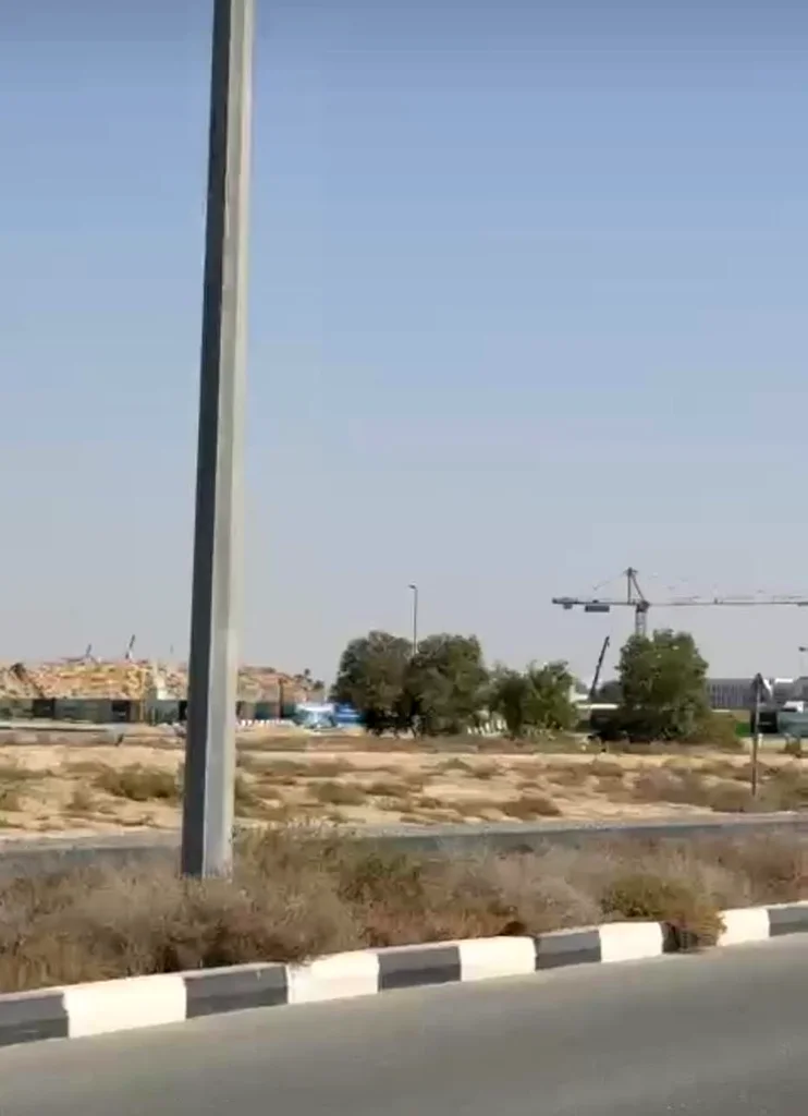 For sale a plot of land in Sharjah, Muwailih Al Falah Commercial Area, Emirate of Sharjah63197615679875112