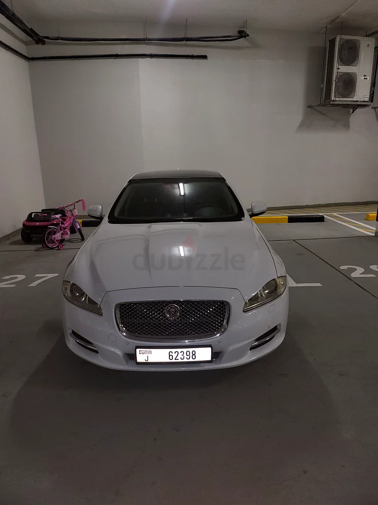 Jaguar XJL Portfolio 2015 - GCC - Supercharged V6 - 114KM - Great Condition631344968019231123