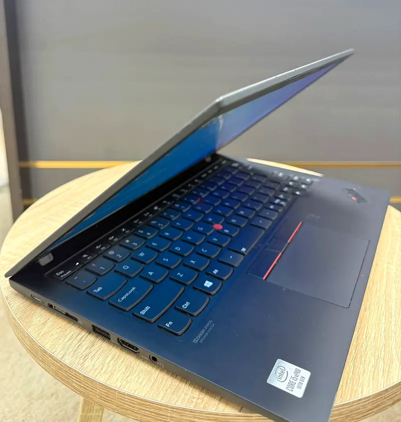 Lenovo X1 Carbon Gen 863255528708995114