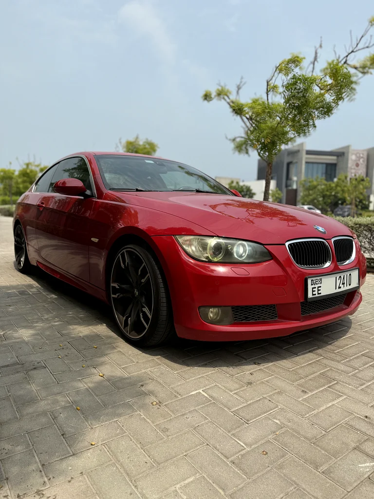 بي إم دبليو إي92 335i دعائي63158800521473111