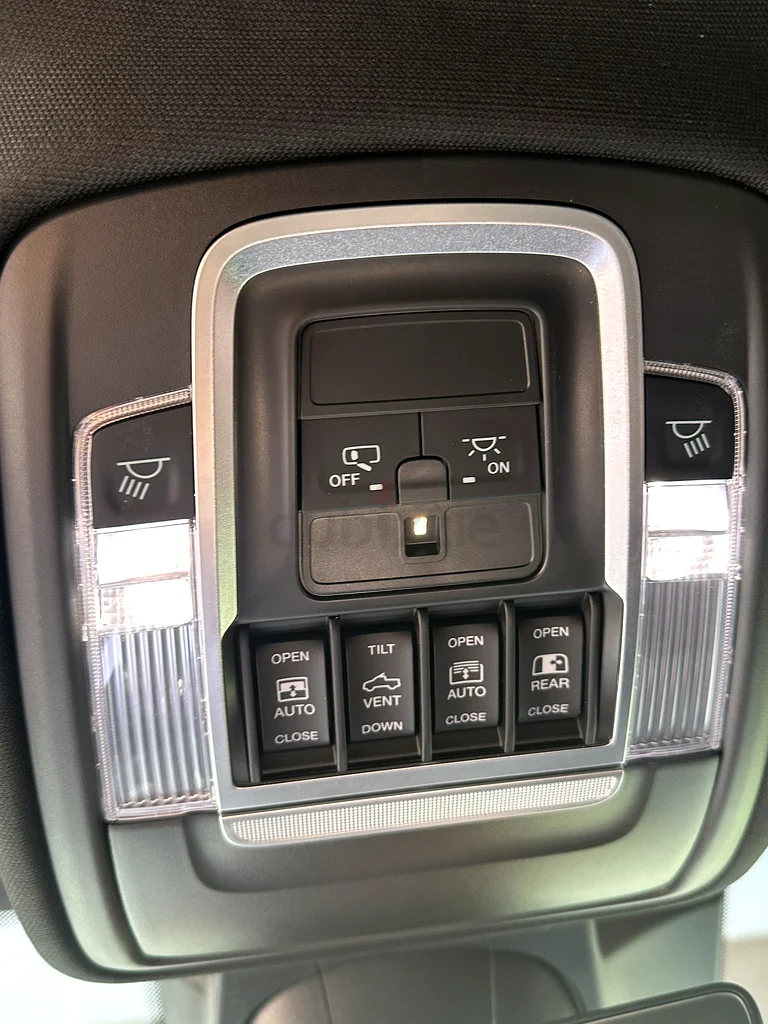 Dodge ram rebel under warranty63223816077571114