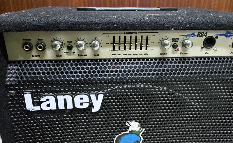 مضخم باس Laney RB463228313809410112