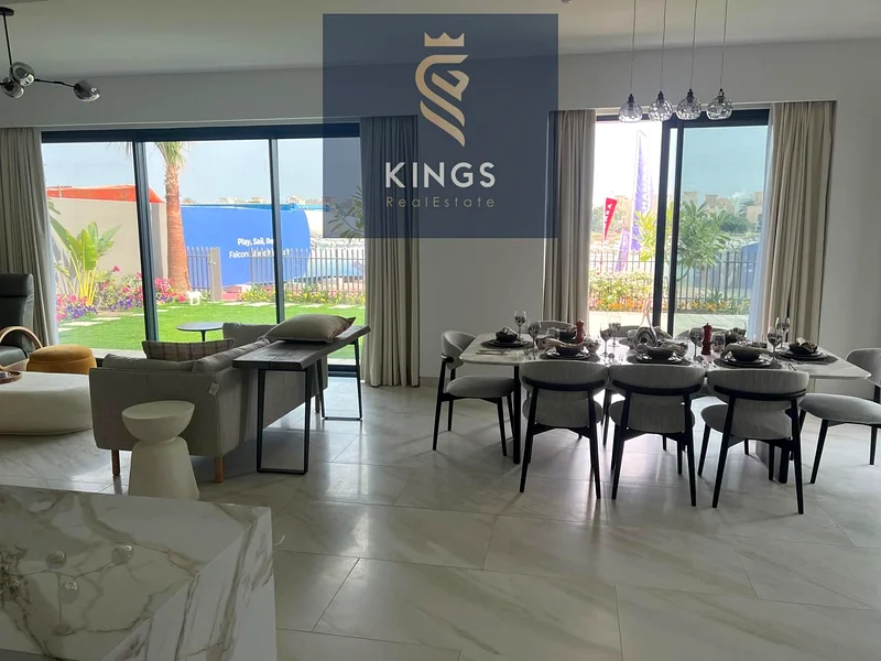 Luxury 4-Bed Sea View Villa | Prime Falcon Spot63860240810881112